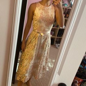 Tahari long/high-lowish dress w/ ribbon belt